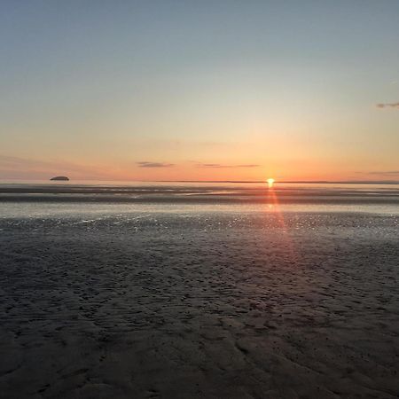 Characterful Cottage Near The Sea, Beach, Pier & Shops Weston-super-Mare Exteriér fotografie