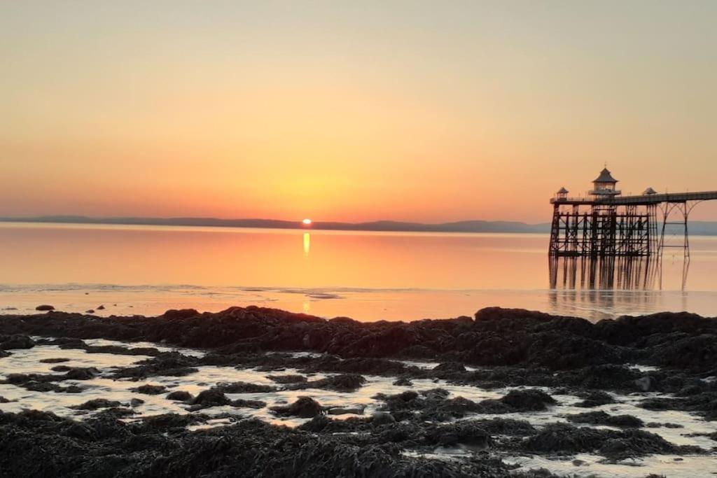 Characterful Cottage Near The Sea, Beach, Pier & Shops Weston-super-Mare Exteriér fotografie