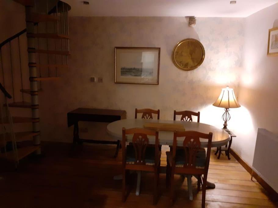 Characterful Cottage Near The Sea, Beach, Pier & Shops Weston-super-Mare Exteriér fotografie